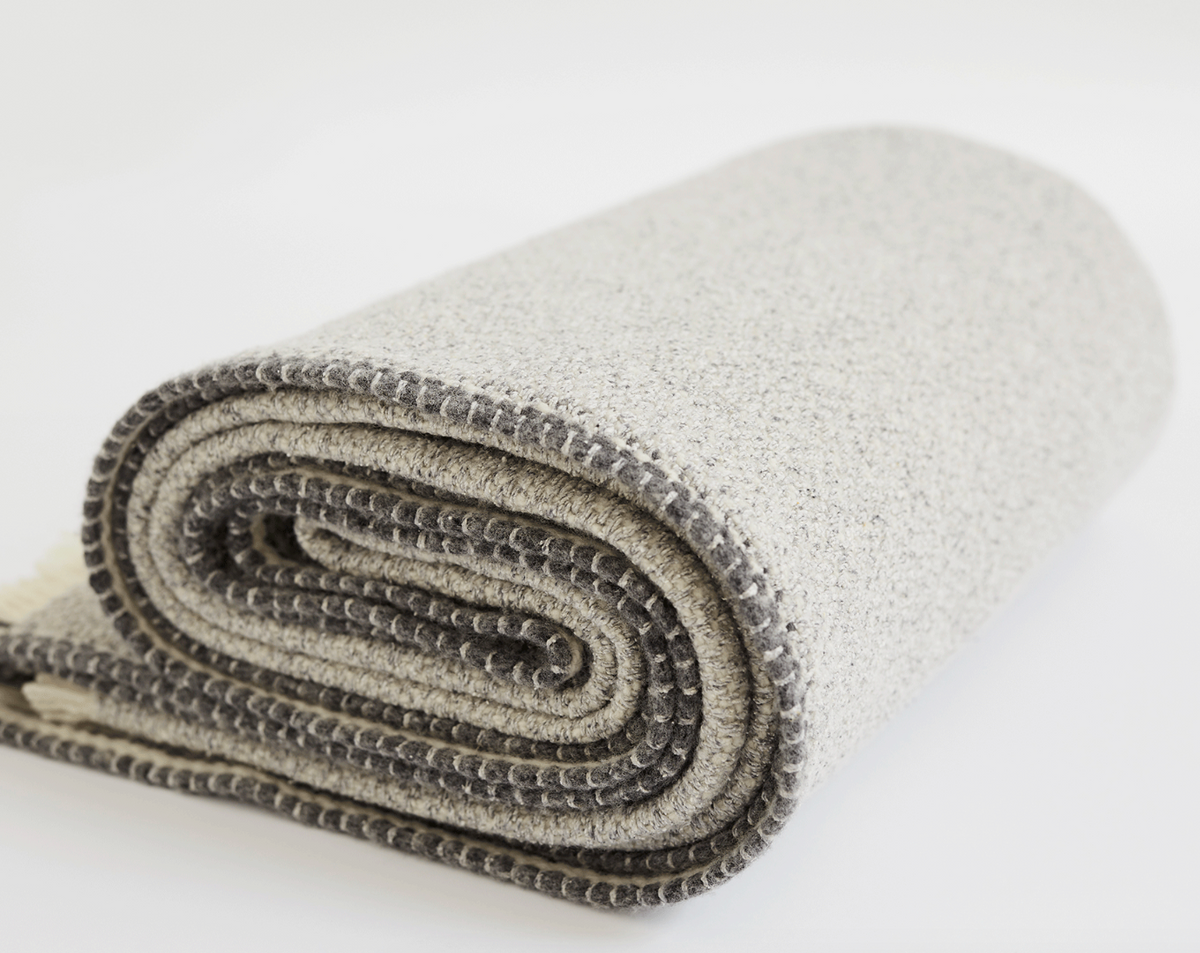 Teixidors Hydra Grey Throw 140cm x 180cm