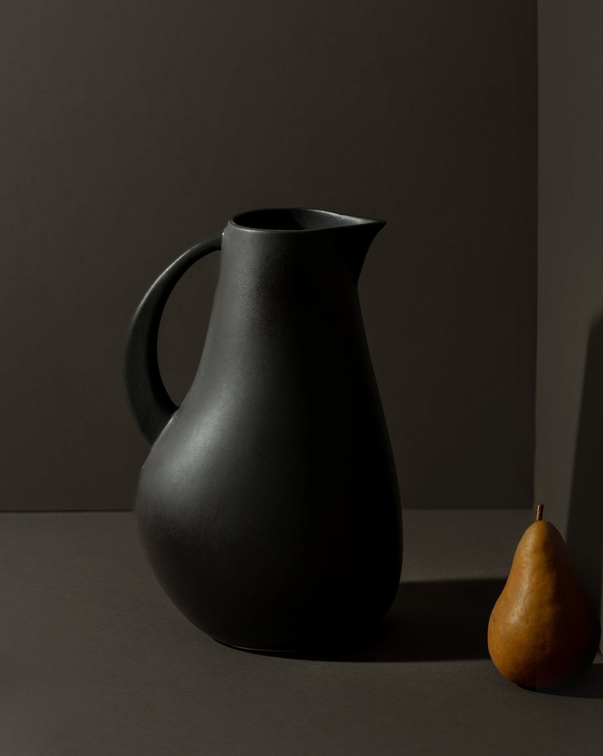Gharyan Black Stoneware Kuduo Pitcher