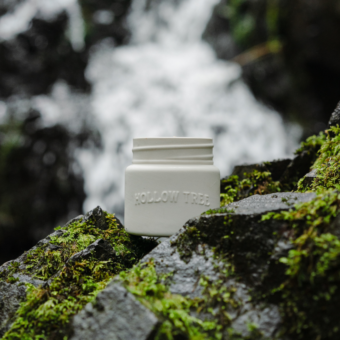 Hollow Tree Candle Bougie 9oz Shannon Falls