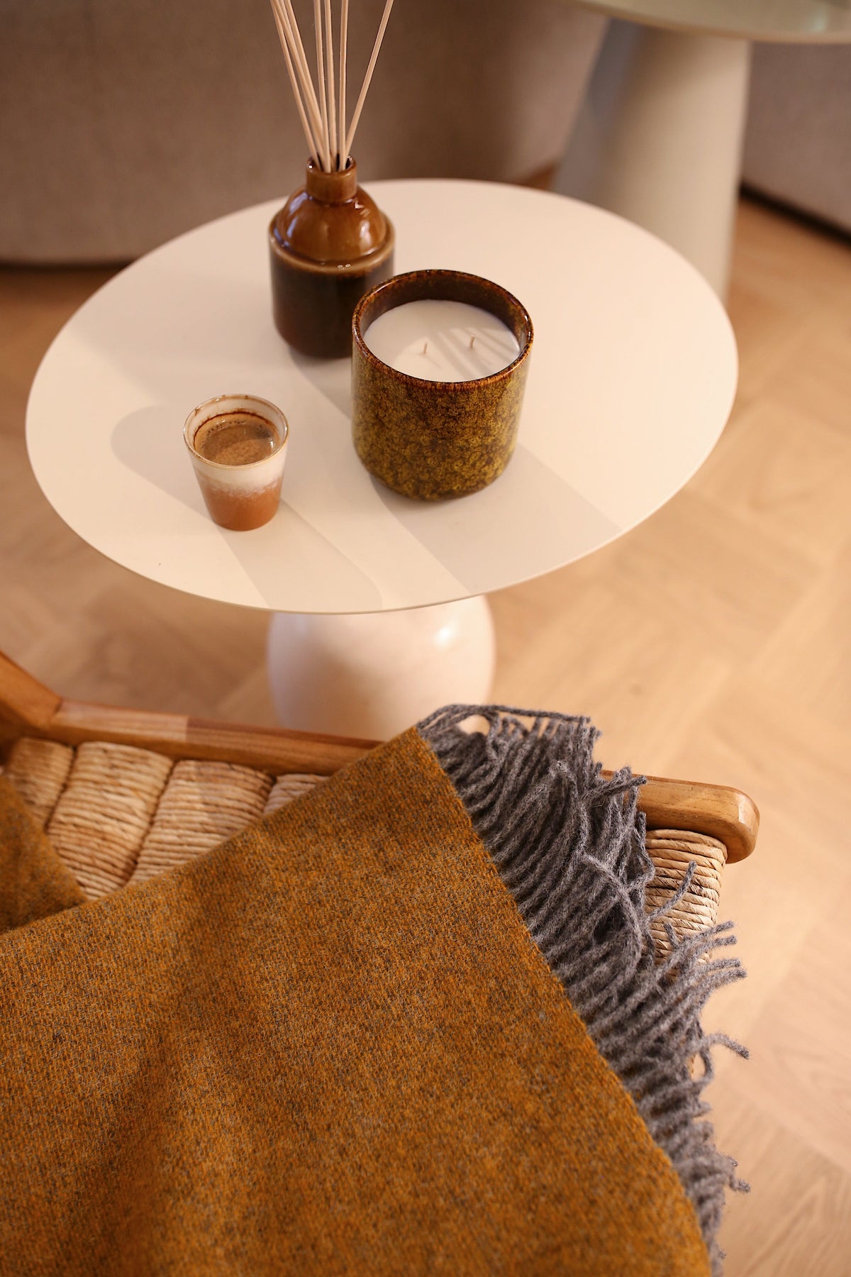 Linen Way - throw trafalgar double sided grey mustard