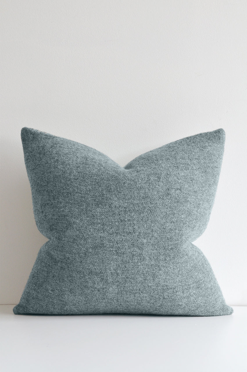 linen way Trafalgar Double sided pillow Grey/turquoise
