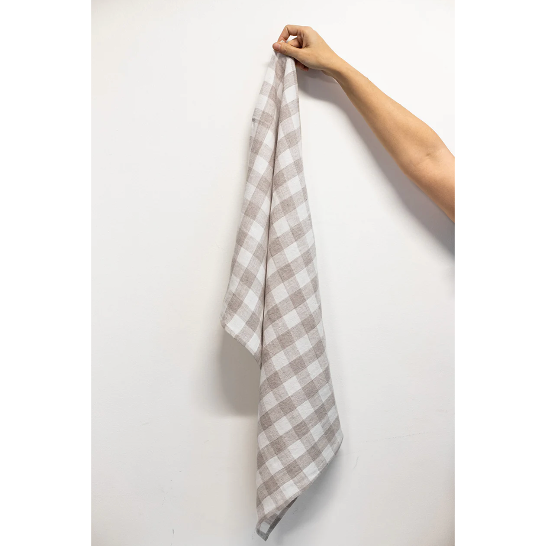 Linen Way Tuile check linen tea towel in taupe and ivory, 19 x 28 inch, Patina Vancouver